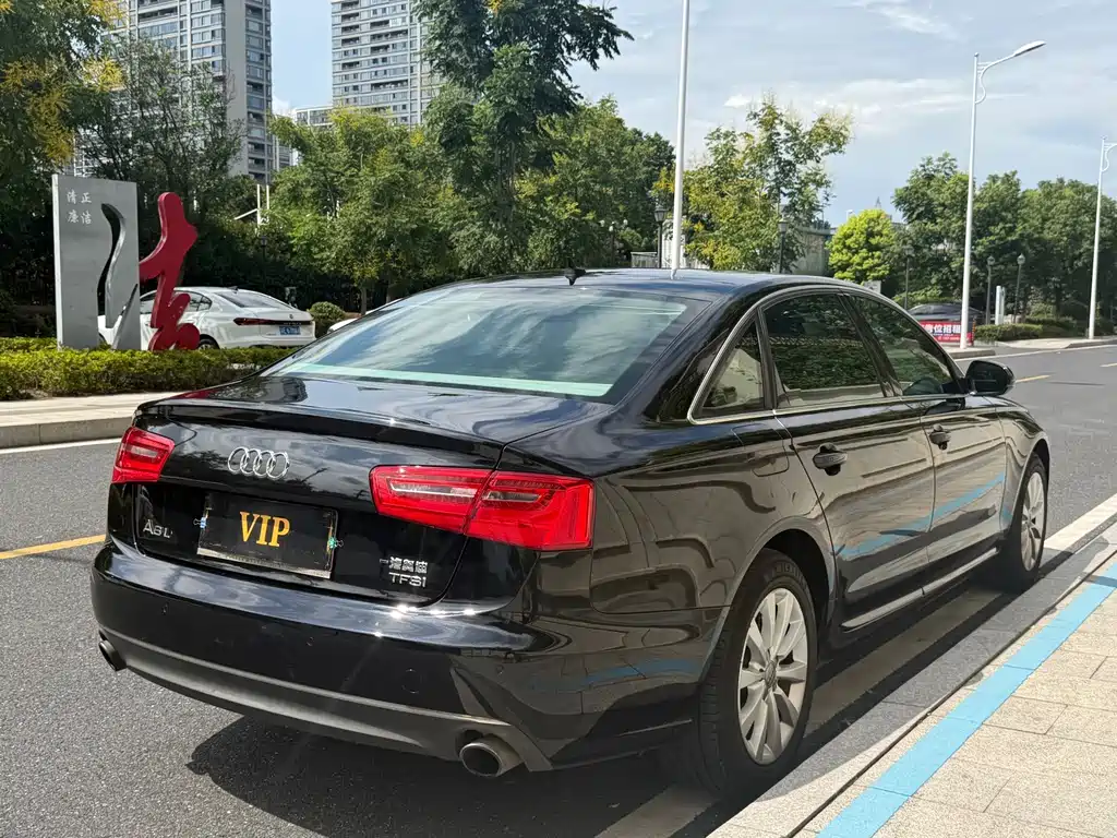 Audi A6L — миниатюра 5
