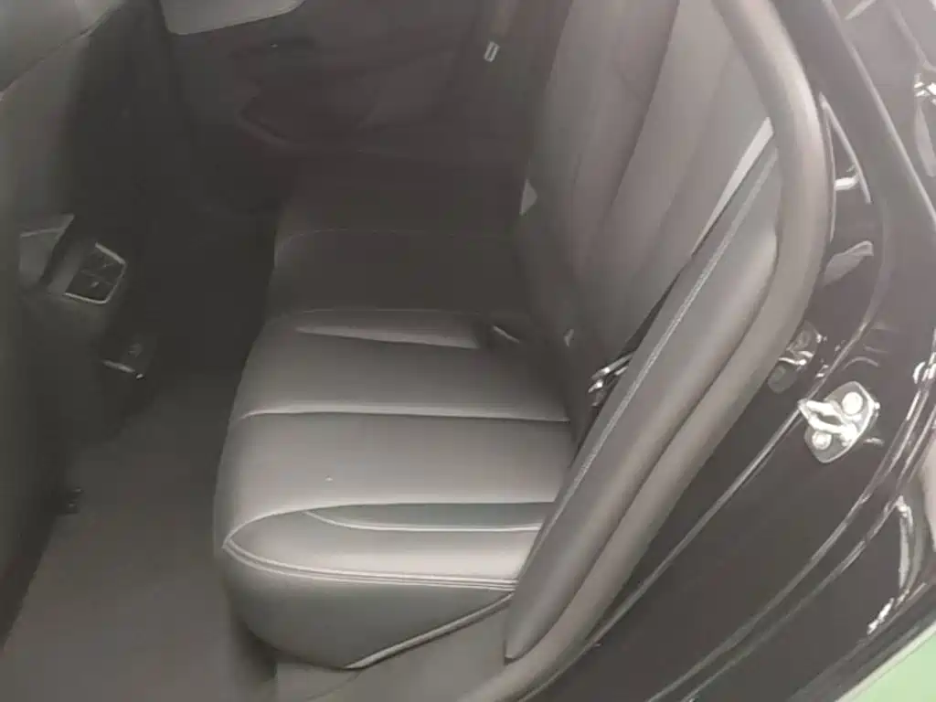 Buick LaCrosse — миниатюра 17