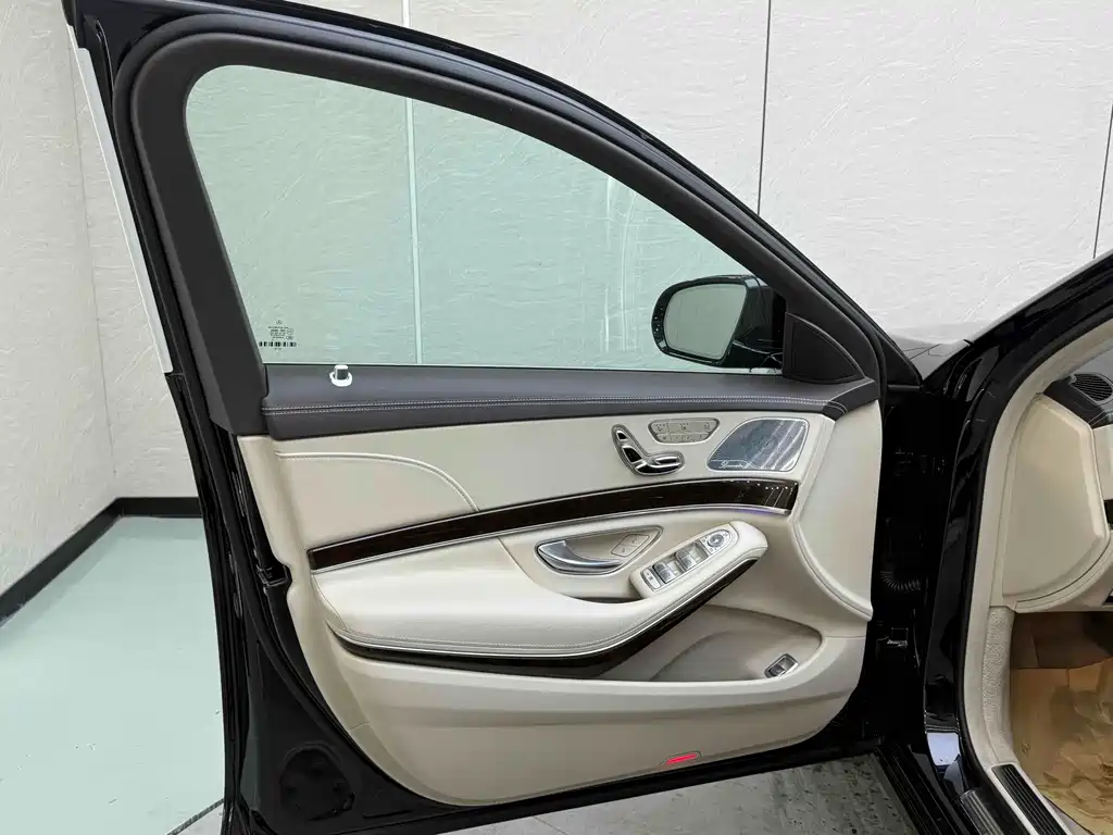 MERCEDES-BENZ MAYBACH S CLASS