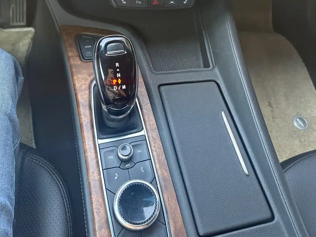 Cadillac CT5 — миниатюра 13