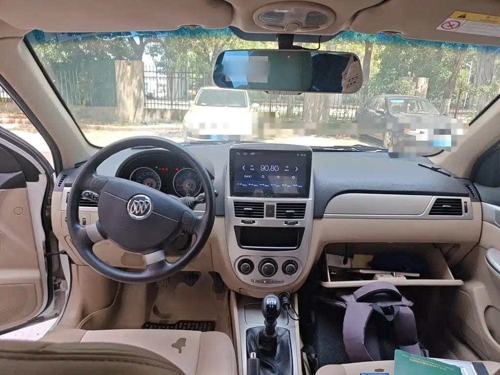 Buick Excelle — миниатюра 10