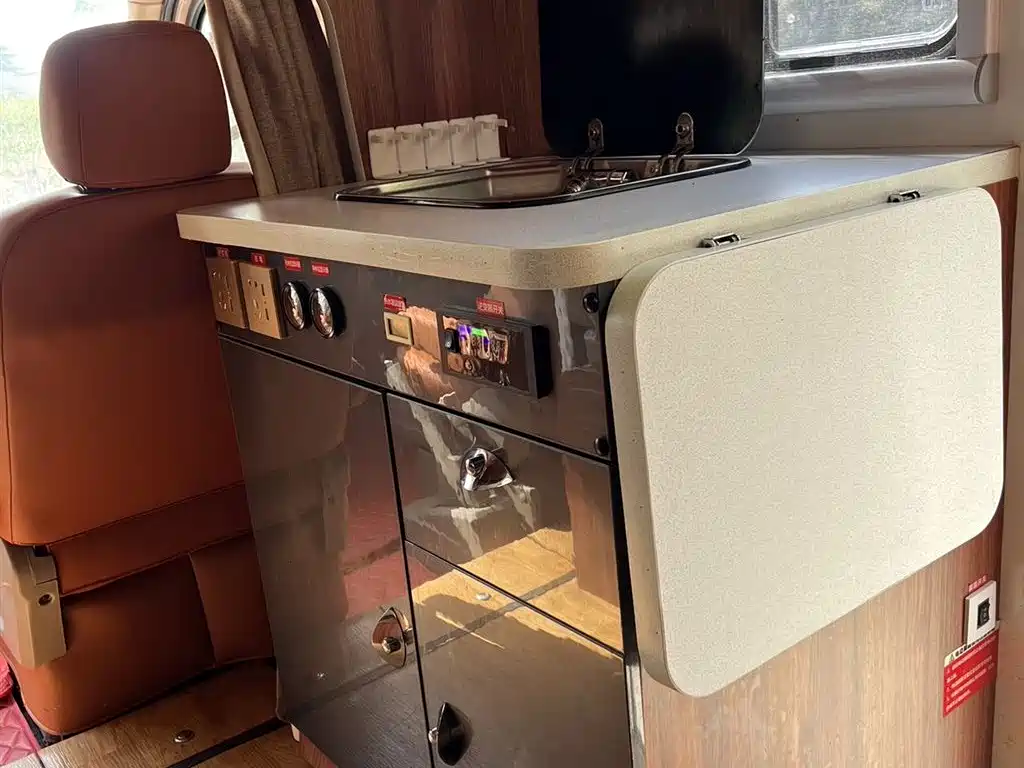 SAIC MAXUS XINTU V80