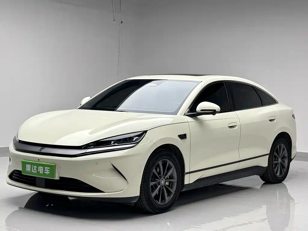 BYD QIN L