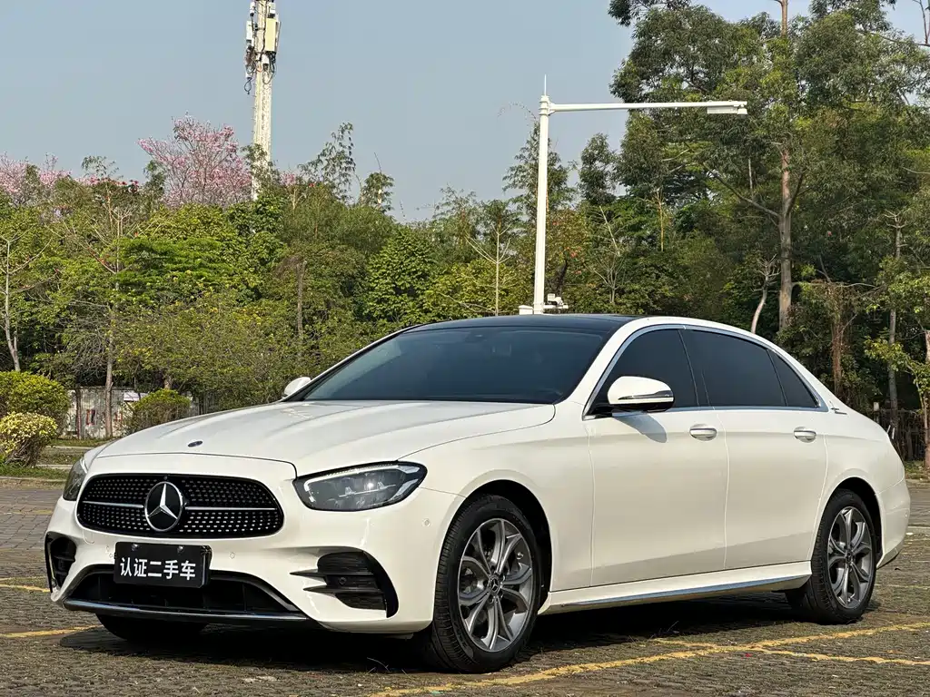Mercedes-Benz E-Class 2021