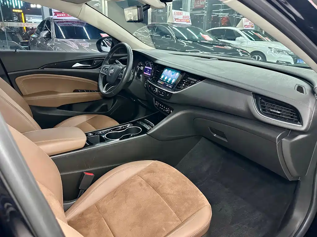 Buick Regal — миниатюра 9