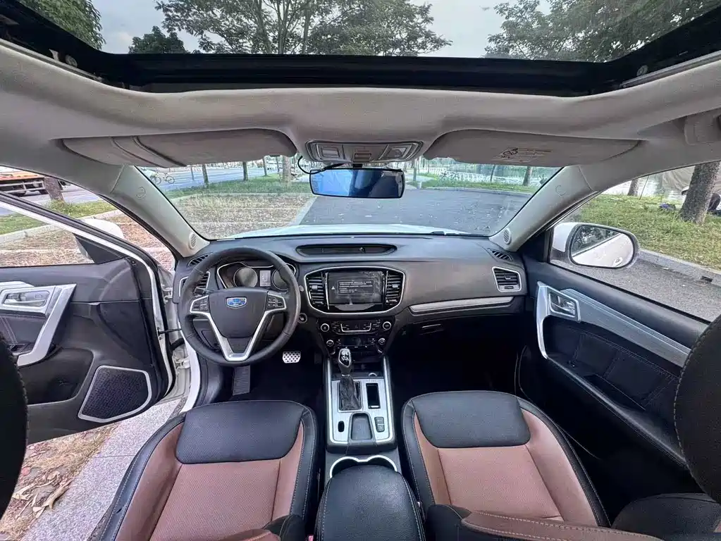 Geely Vision X6 — миниатюра 6