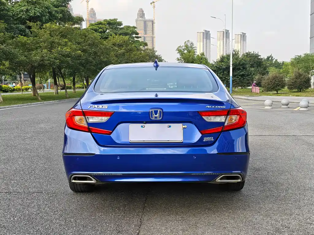Honda Accord — миниатюра 15