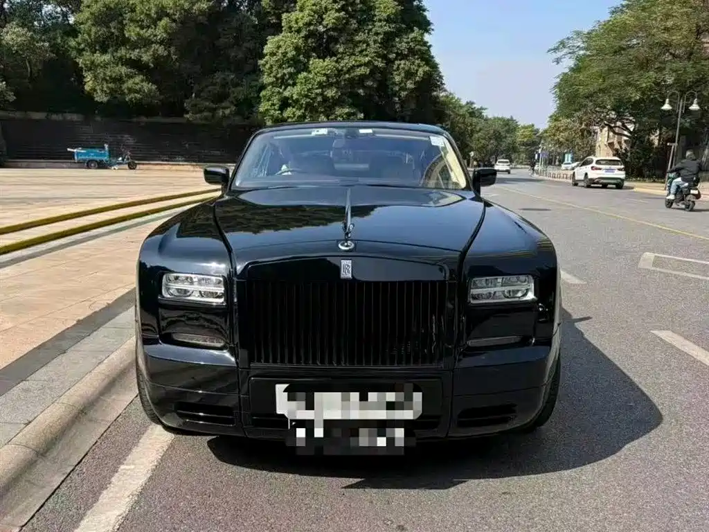 Rolls-Royce Phantom 2015