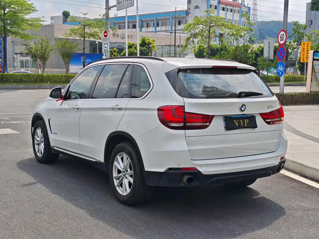 BMW X5 (Import) — миниатюра 15