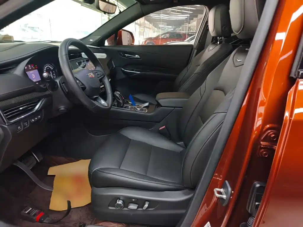 Cadillac XT4 — миниатюра 15