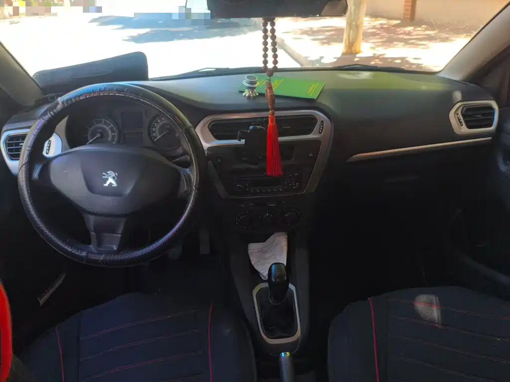 Peugeot 301 — миниатюра 10