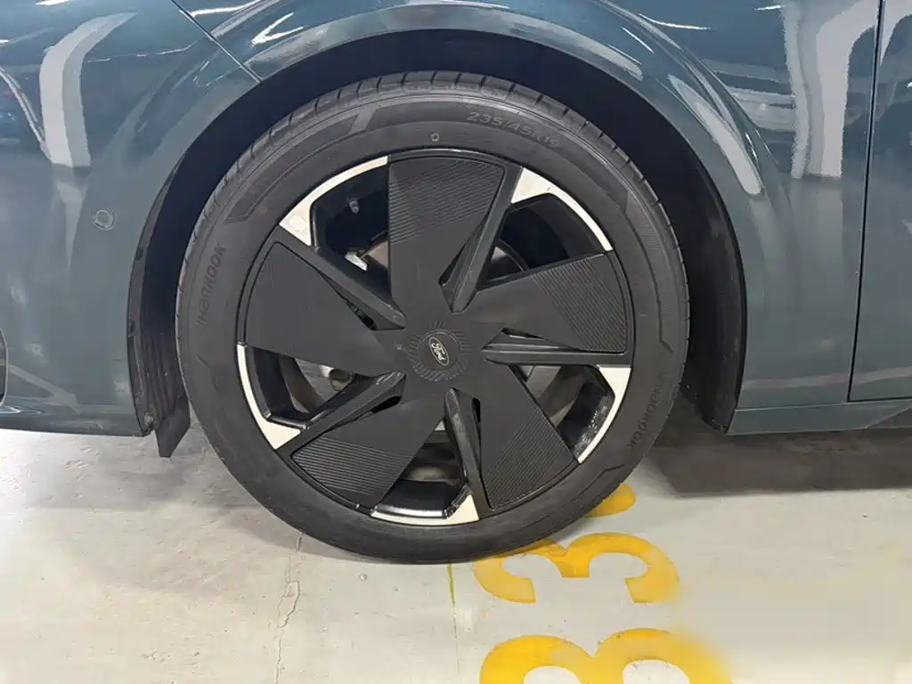 Ford Mondeo — миниатюра 10