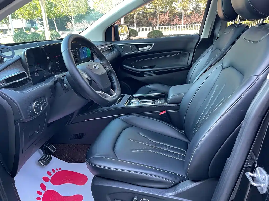 Ford Edge — миниатюра 7