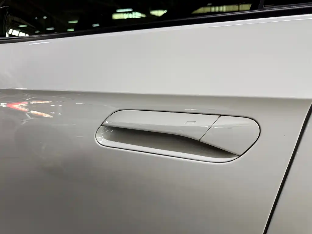 Volkswagen ID.4 X — миниатюра 18