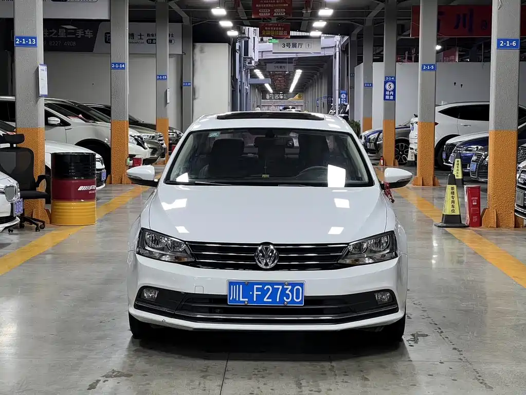 Volkswagen Sagitar — миниатюра 5