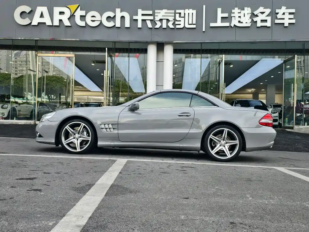 Mercedes-Benz SL-Class — миниатюра 3