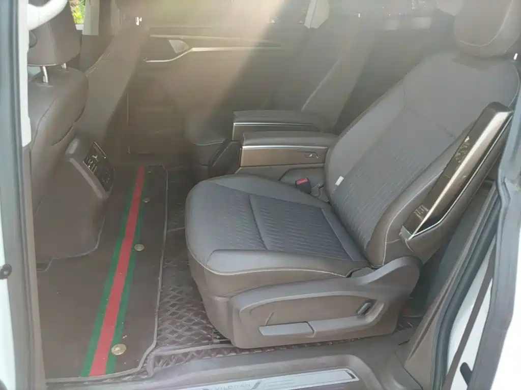 Volkswagen Viloran — миниатюра 17