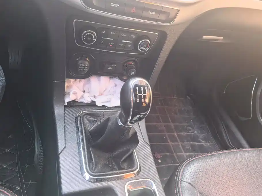 Geely Vision — миниатюра 16