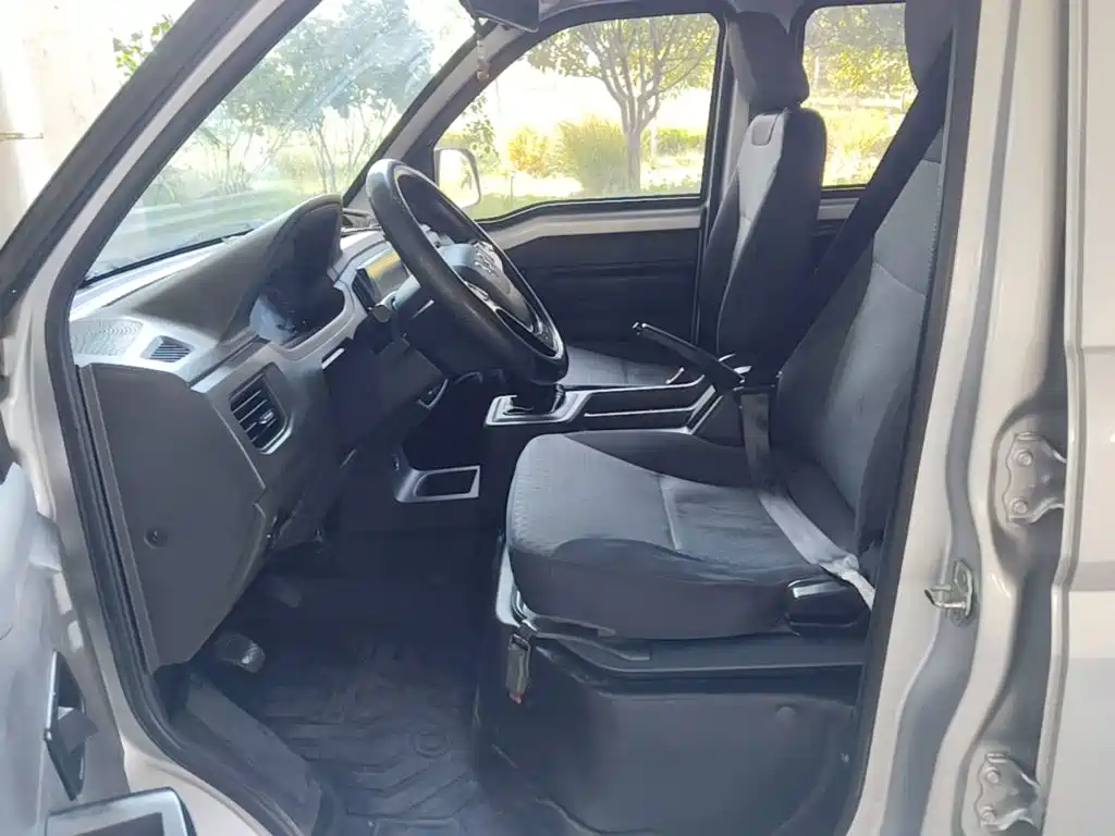 Wuling Rongguang New Truck — миниатюра 15