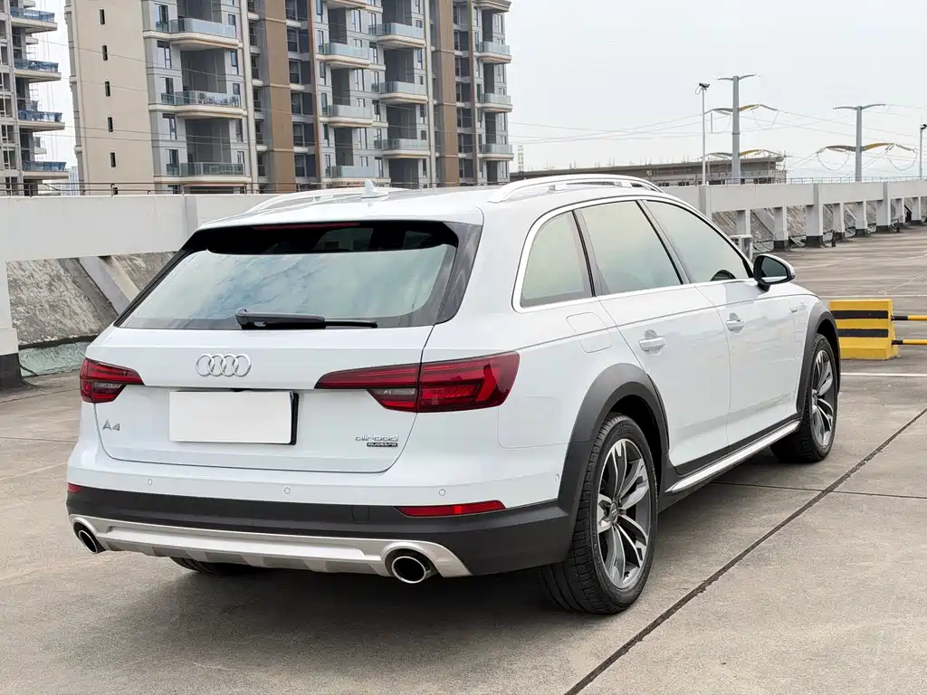 Audi A4 (Import) — миниатюра 4