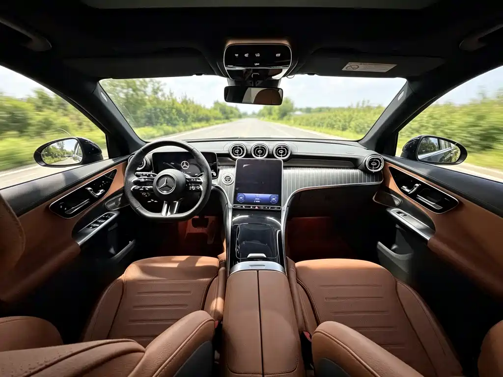 Mercedes-Benz GLC — миниатюра 6