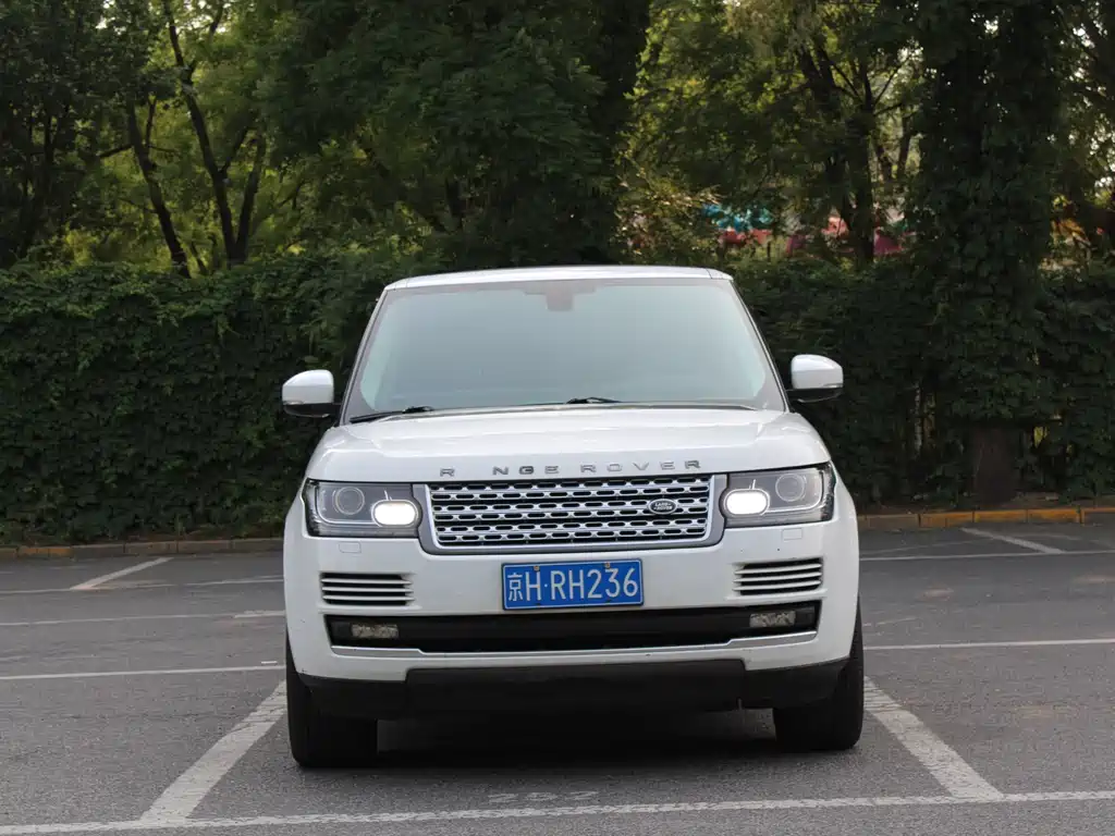 Land Rover Range Rover 2013 NA 5.0 V8 Vogue SE