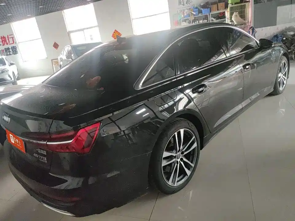 Audi A6L — миниатюра 6