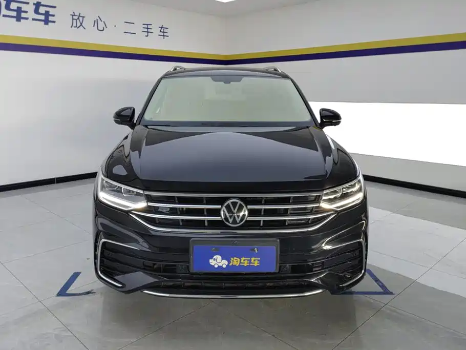 Volkswagen Tiguan L L 2022 330TSI AT R-Line