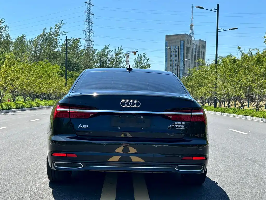 Audi A6L — миниатюра 5