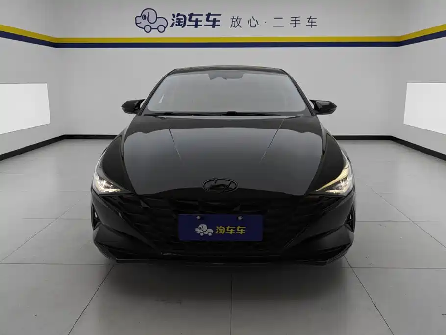 Hyundai Elantra — миниатюра 2