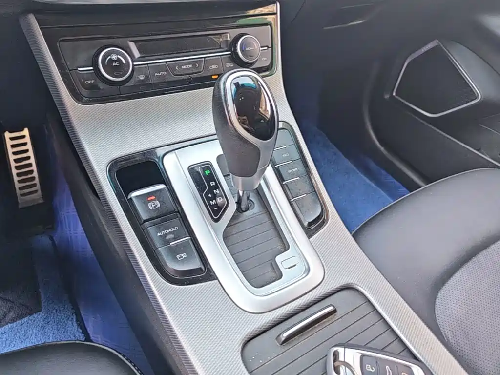 Geely Emgrand GS — миниатюра 14