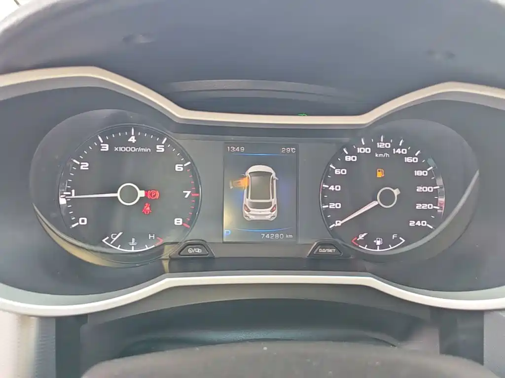 Geely Emgrand GS — миниатюра 12