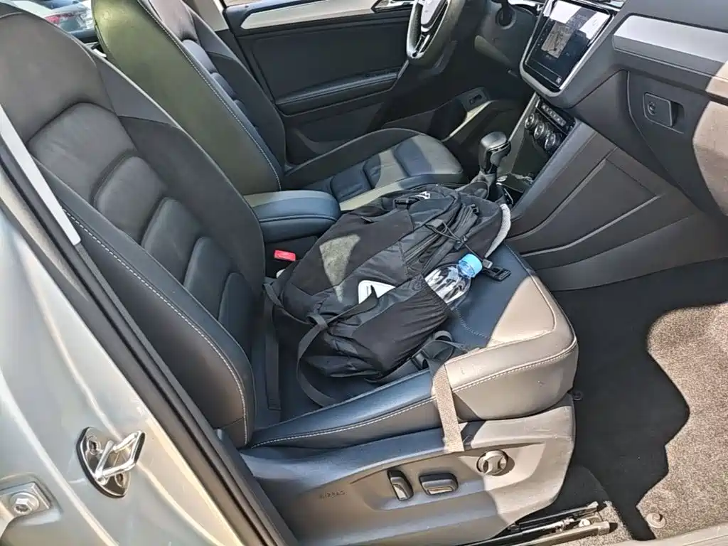 Volkswagen Tiguan L — миниатюра 25