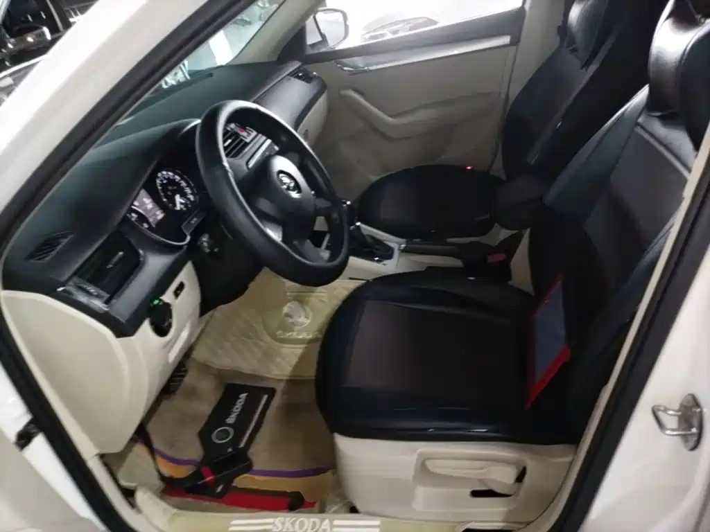 Skoda Octavia — миниатюра 15