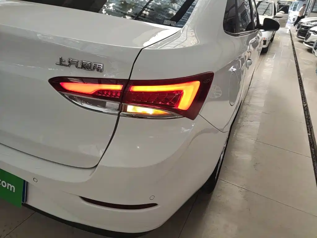Buick Excelle — миниатюра 8