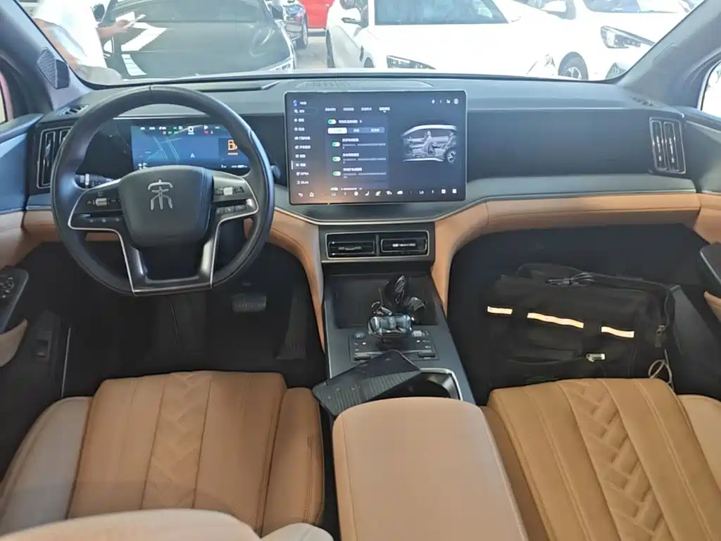 BYD L DM-i — миниатюра 10