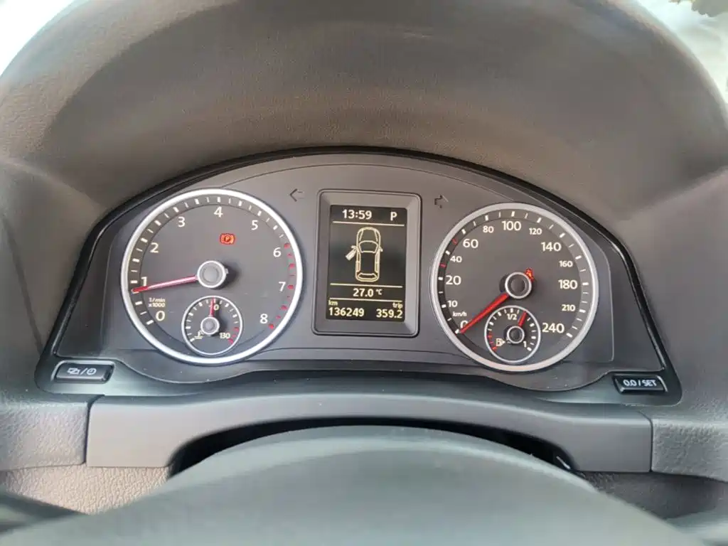 Volkswagen Tiguan — миниатюра 12