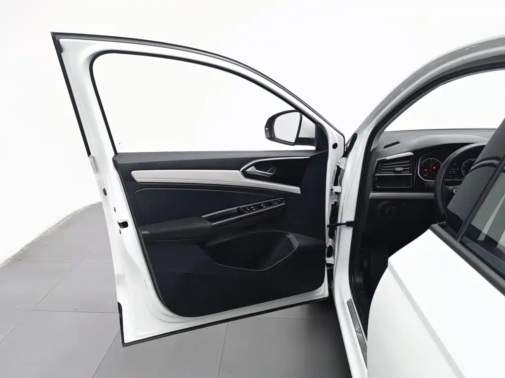 Jetta VS5 — миниатюра 8