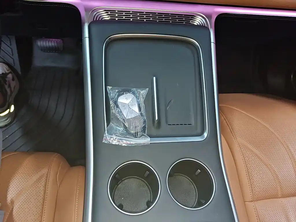 XPeng G9 — миниатюра 14