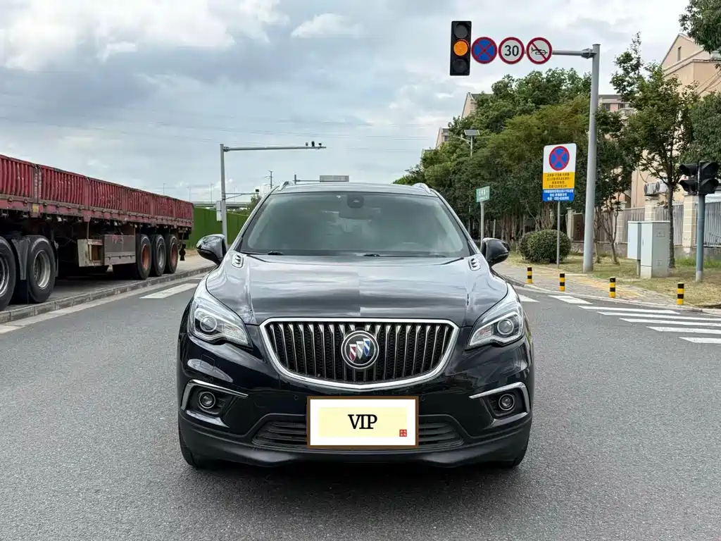 Buick Envision Plus — миниатюра 2
