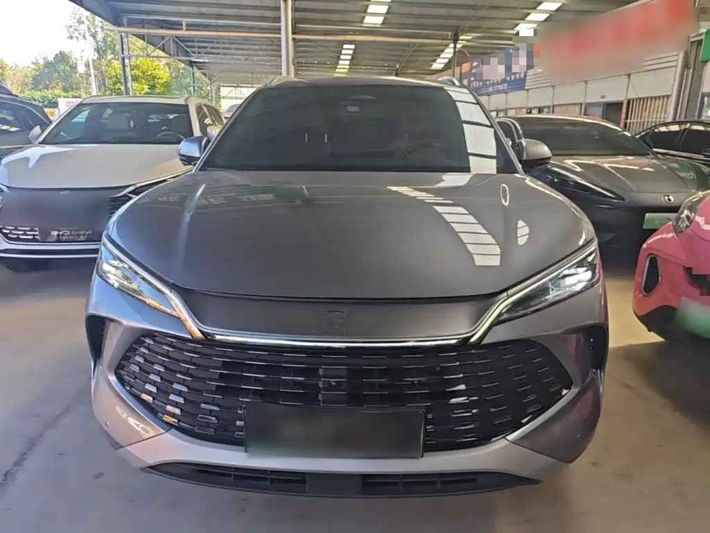 BYD L DM-i — миниатюра 3