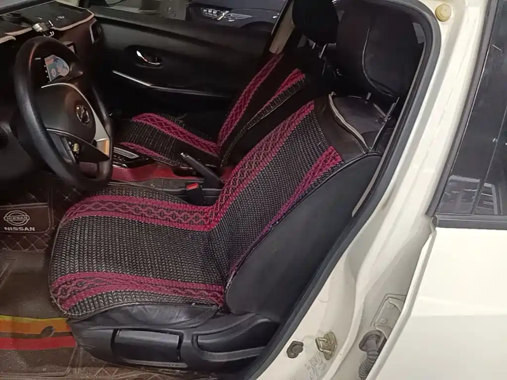 Nissan Bluebird — миниатюра 15