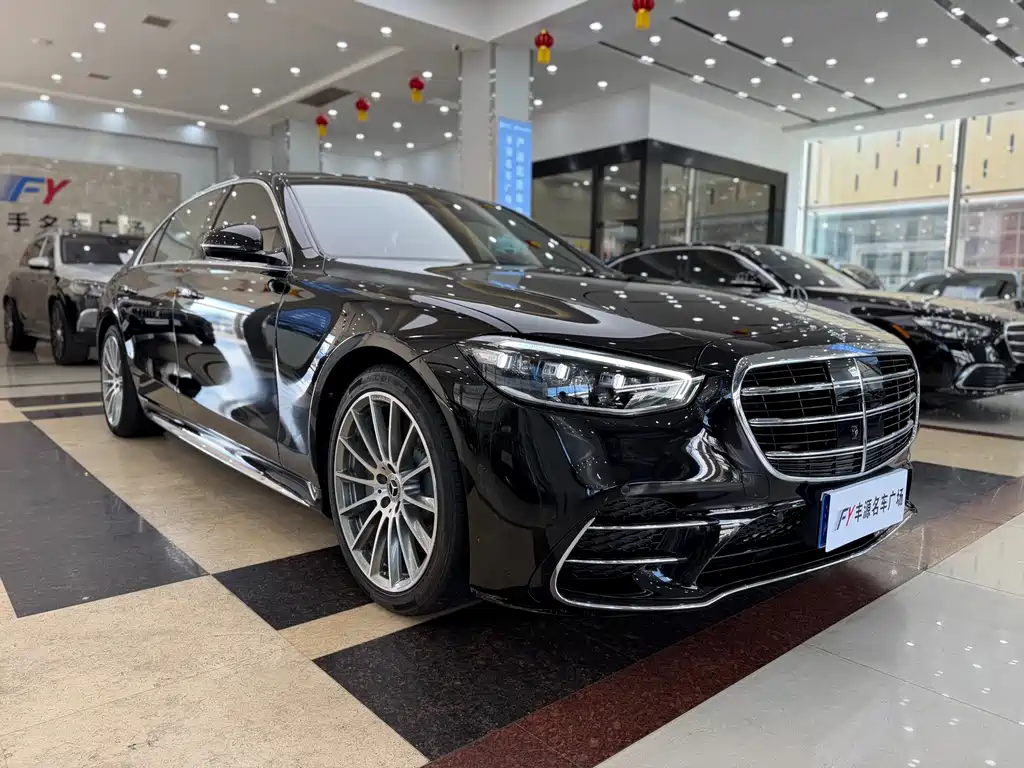 Mercedes-Benz S-Class — миниатюра 3