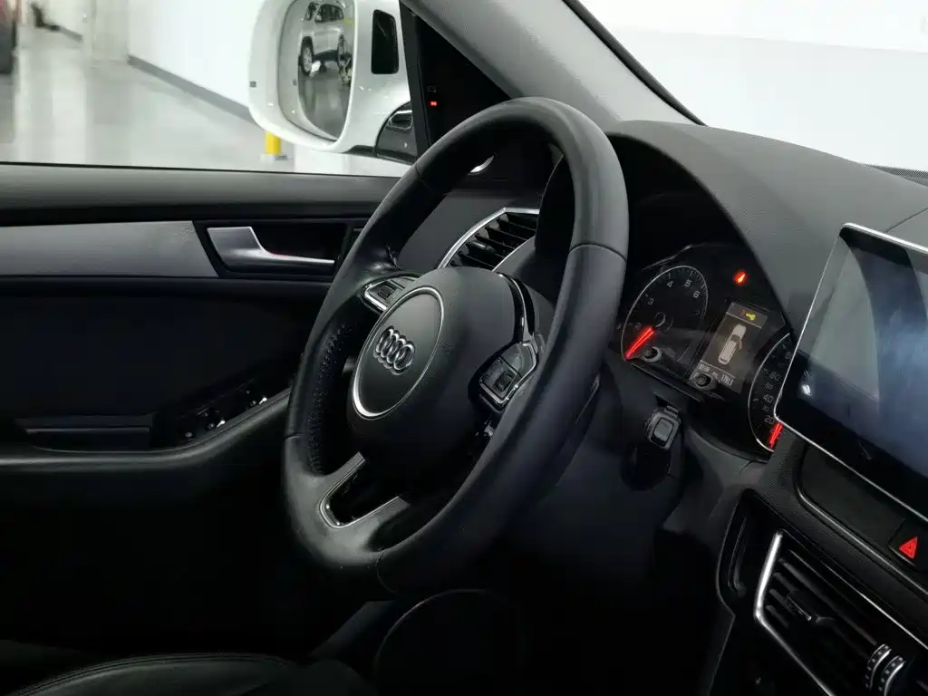 Audi Q5 — миниатюра 22