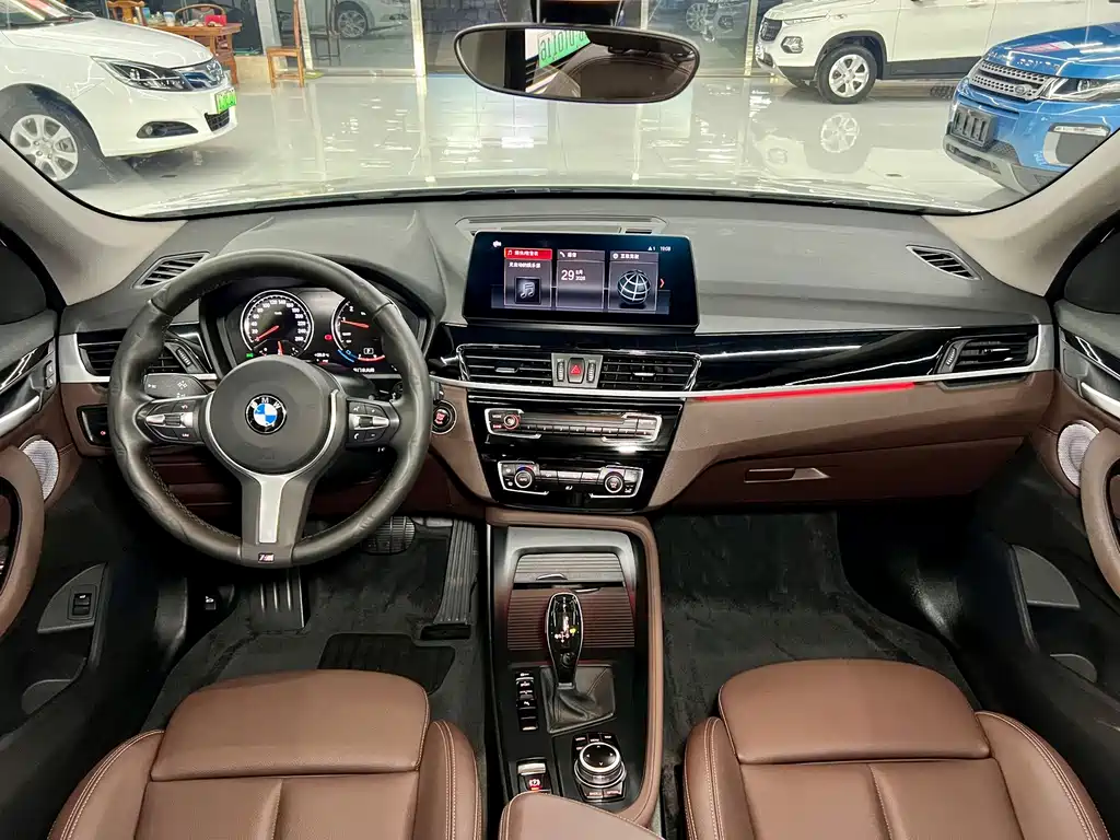BMW X1 — миниатюра 9