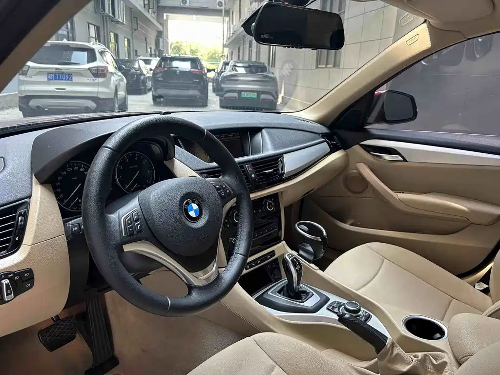 BMW X1 — миниатюра 15