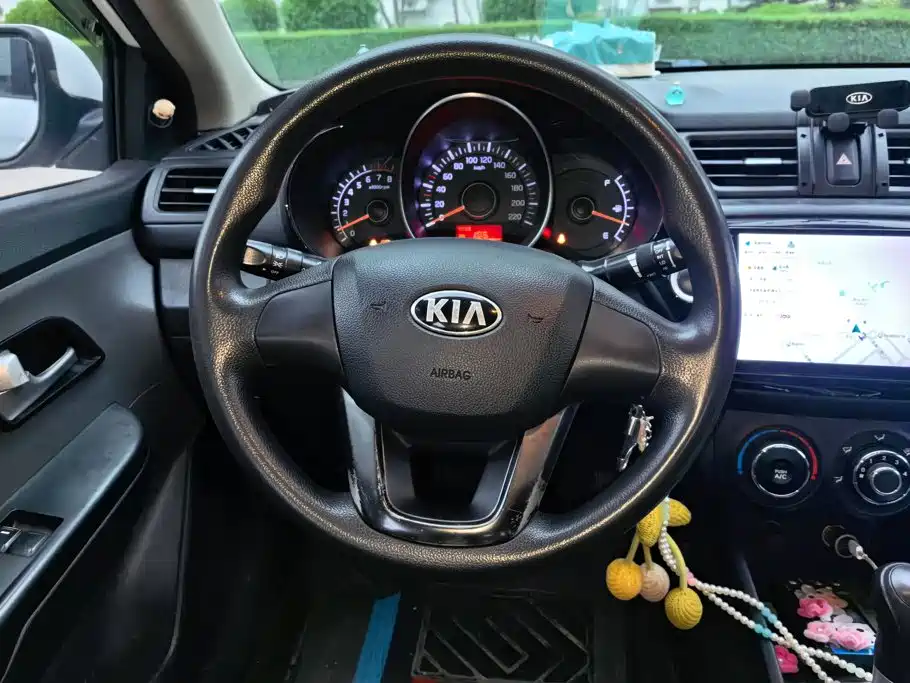Kia K2 — миниатюра 15