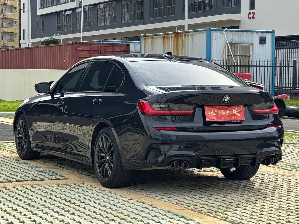 BMW 3 Series — миниатюра 6