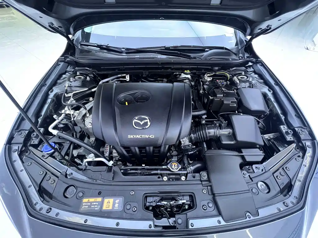 Mazda 3 Axela — миниатюра 20