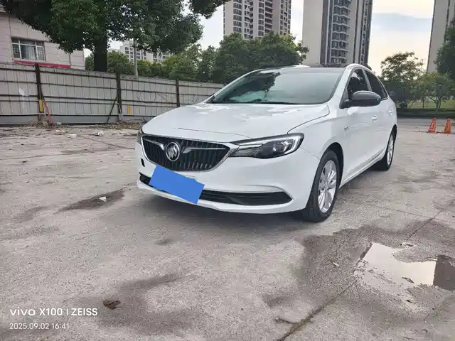 BUICK YINGLANG 2022